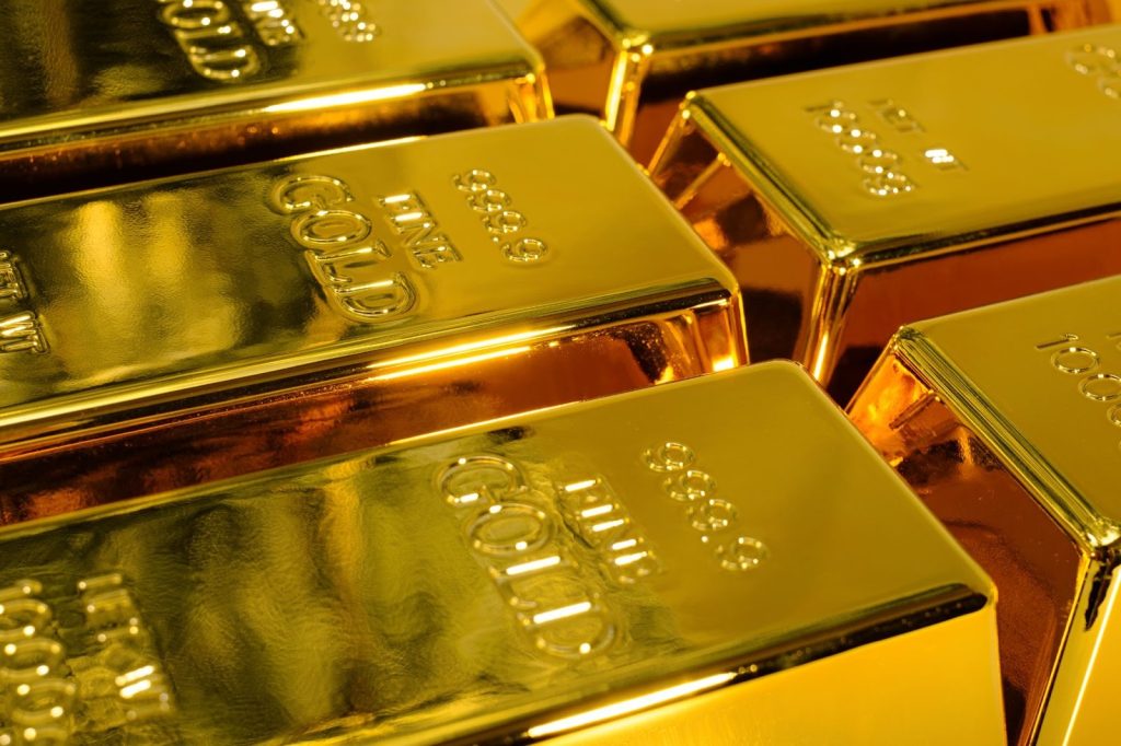 Como investir em ouro: conheça as principais formas de aplicar no metal precioso