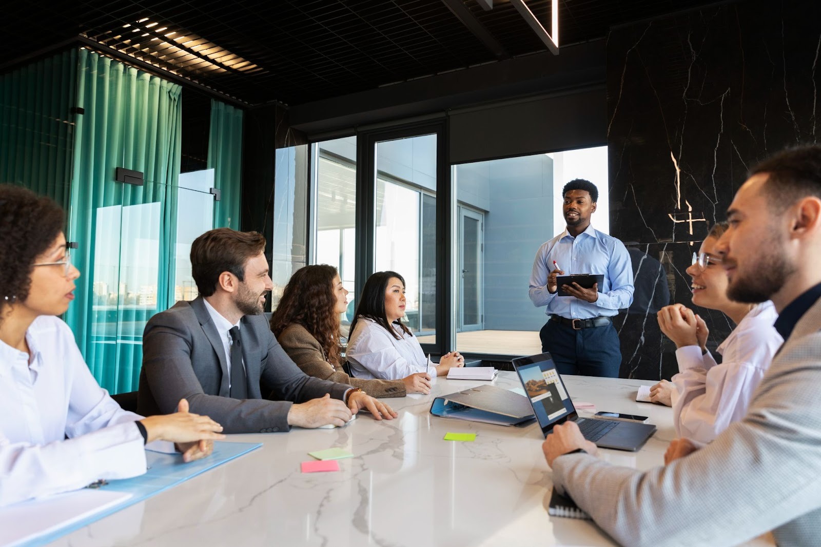 Como se adaptar às mudanças no mundo corporativo?