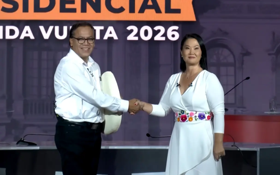 Eleições no Peru: disputa entre Fujimori e Sánchez em suspense